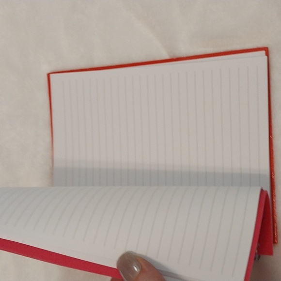 SILICONE POP IN CHARM FRONT COVER journal - Picture 6 of 8